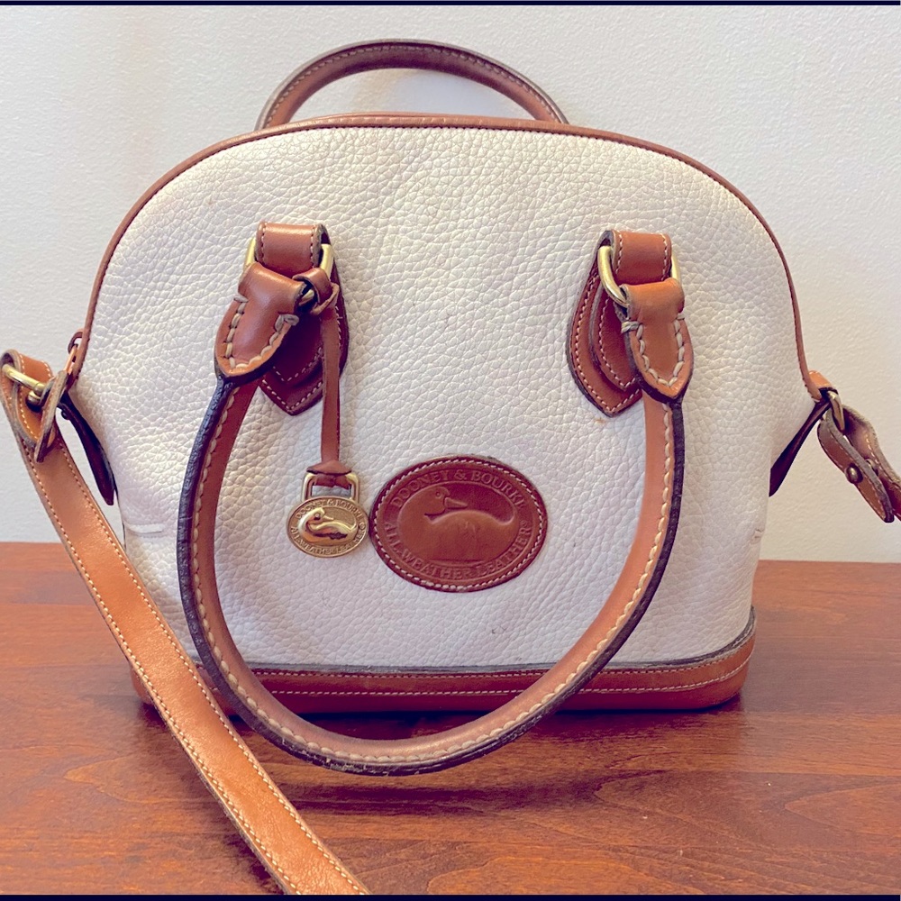 Vintage Dooney & Bourke White Handbag - Excellent